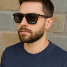Модні чоловічі сонцезахисні окуляри 2025 polarized black smoke сонячні захисні UV400 поляризаційні антиблікові для риболовлі відпочинку авто polaroid від сонця стильні квадратні полароід чорна оправа димчато-чорні лінзи у комплекті твердий футляр